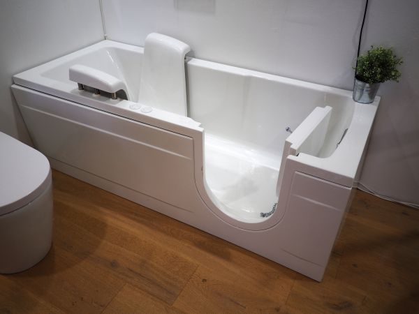 Cost of Walk In Tub Installation in Greenville